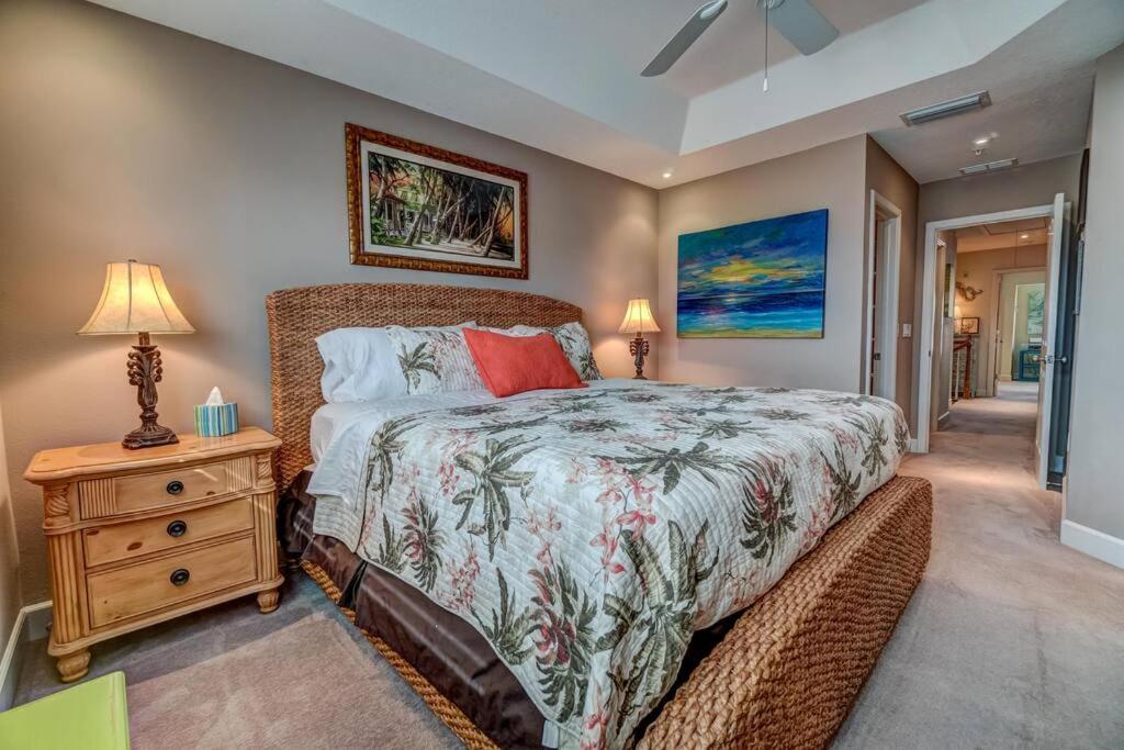 Bradenton Beach Resort Style Getaway-Walk To Beach Екстер'єр фото